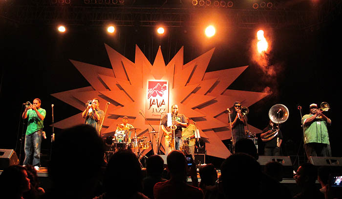 تور اندونزی جشنواره های جاکارتا