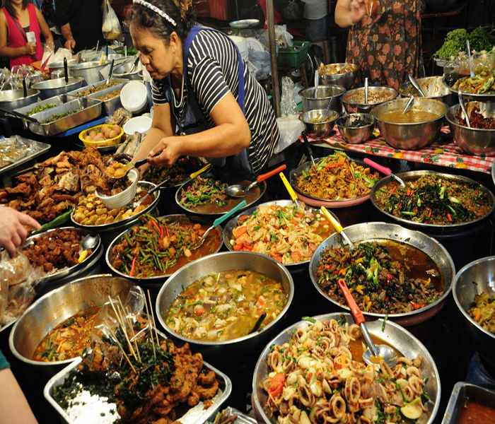 بهترین خوراکی های خیابانی محبوب تایلند