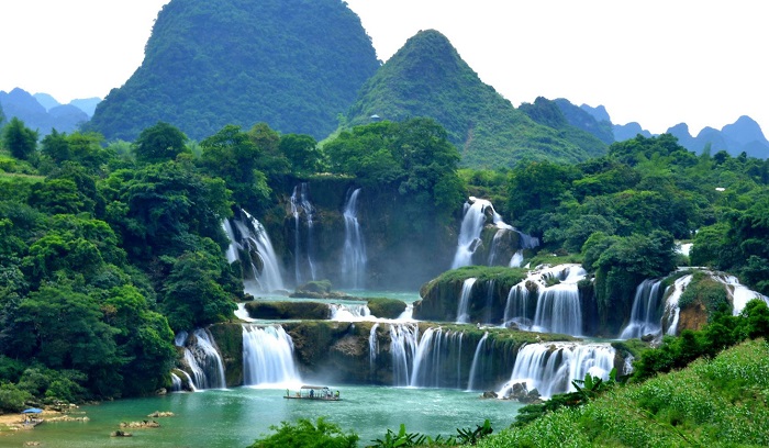 بهترین راهنمای سفر فصلی آبشارهای دیتین و بن گیوک ویتنام